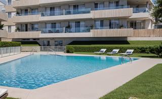 Planta baixa a Zona Calvario. Complejo residencial moderno en la ciudad con vistas al mar y se