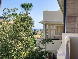 Apartamento en Los Flamingos. Piso con vistas abiertas y 3 dormitorios en toscana hills, estep