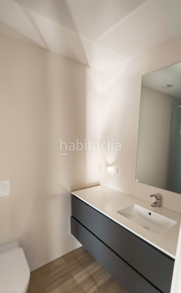 Foto 4895049e-3c88-4d9f-82cb-e225c7d4ab85. Rez-de-chaussée avec parking piscine dans Casares pueblo Casares