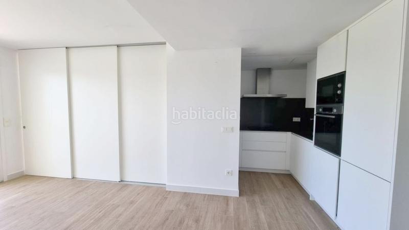 Foto c5b974a9-aaab-4839-9b6e-48125e6f5166. Rez-de-chaussée avec parking piscine dans Casares pueblo Casares