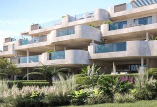 Rez-de-chaussée à Guadalobón. Bajo con jardin en nueva urbanización  cerca de la playa