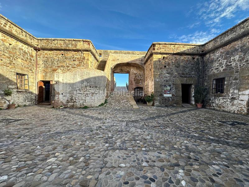 Foto 56ef6984-19f7-48dd-b7df-9a0853027f1d. Casa adosada oportunidad única junto al mar en la encantadora zona dEl Castillo de la duquesa en Manilva