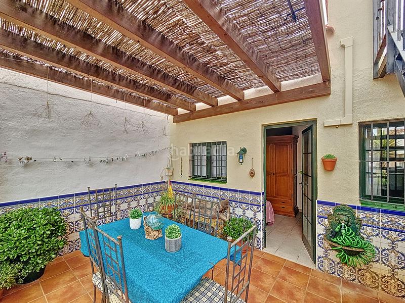Foto e6813317-0565-467f-a7e4-774e4392bc24. Casa adosada oportunidad única junto al mar en la encantadora zona dEl Castillo de la duquesa en Manilva