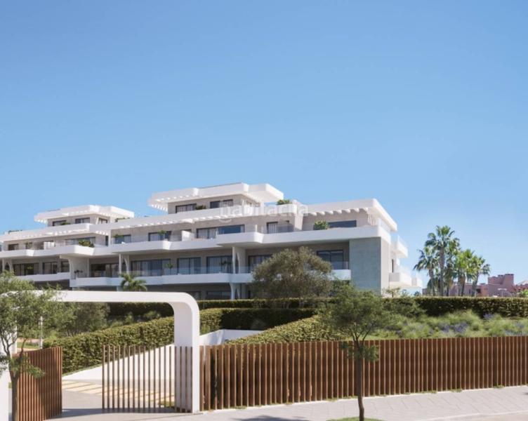 Foto d73de666-b217-4048-89e4-51ea181240bd. Apartamento  de 3 dormitorios listo para entrar a vivir en complejo con amenidades modernas zona Kempinski, en Estepona