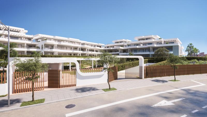 Foto 8c639d43-209d-4ba2-a60f-ddda27ecea58. Ático  moderno con vistas al mar en nuevo complejo residencial a solo unos pasos de la playa en Estepona