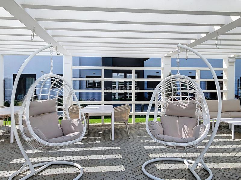 Foto 781e0c7e-23a0-4c64-a9ec-25141f9c2ecc. Planta baixa amb aparcament a Guadalobón Estepona