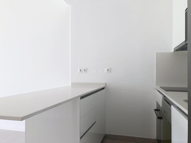 Foto a43e2646-37af-49ad-ad9c-e20f924ee69e. Planta baixa amb aparcament a Guadalobón Estepona