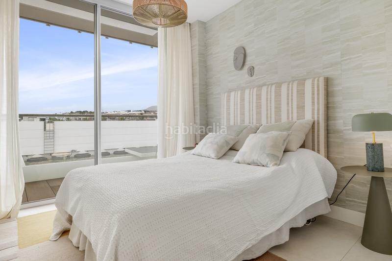 Foto 2236331a-fddc-4008-94dd-38fd82a7006a. Apartament amb aparcament piscina a Guadalobón Estepona