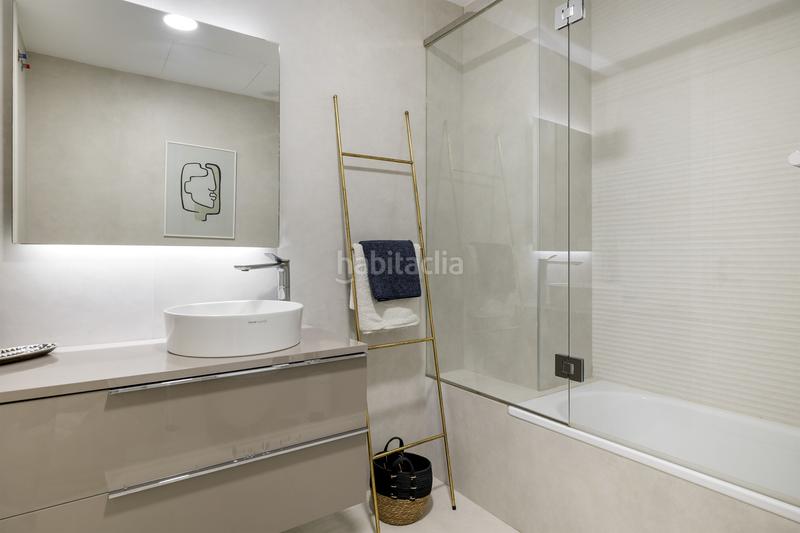 Foto d69aca3c-2d7b-444e-83a7-10b1a4f1e678. Apartament amb aparcament piscina a Guadalobón Estepona