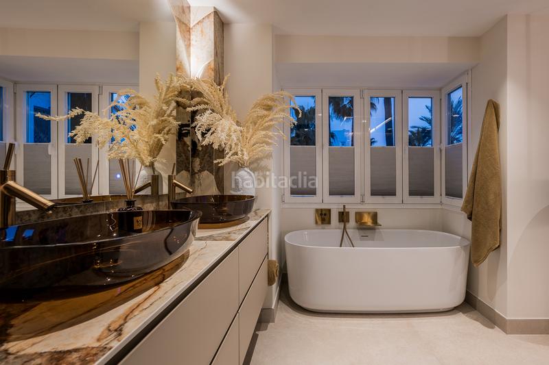 Foto 48c2f21c-16be-421a-ba89-75c3a175a6f8. Apartamento elegante apartamento llave en mano en los monteros palm beach a pasos del mar en Marbella