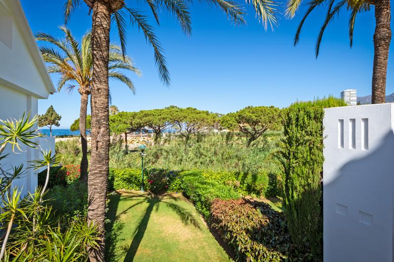 Foto 4d83d45a-ee22-4192-8c18-22b6912a8ed5. Apartamento  de lujo listo para entrar a vivir frente al mar cerca de trocadero, este en Marbella