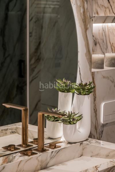 Foto a259c779-ed19-450f-9022-6f9e2529fc21. Apartamento  de lujo listo para entrar a vivir frente al mar cerca de trocadero, este en Marbella