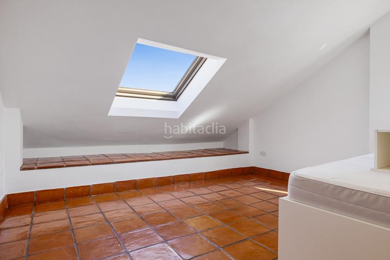 Foto 0b726bfe-24af-420d-b6d6-d211495a6a6b. Casa pareada tradicional casa adosada andaluza con piscina privada en guadalcántara, san pedro de alcántara en Marbella