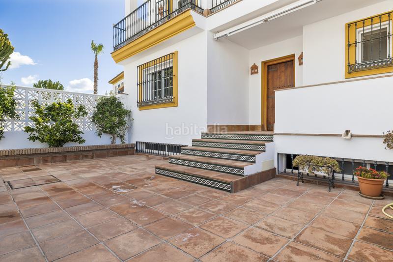 Foto 82db4b2a-596c-4553-a69d-4c4eccc93386. Casa pareada tradicional casa adosada andaluza con piscina privada en guadalcántara, san pedro de alcántara en Marbella