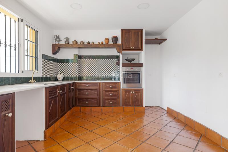 Foto f079bef5-c204-4cd6-9161-042b26f78f3c. Casa pareada tradicional casa adosada andaluza con piscina privada en guadalcántara, san pedro de alcántara en Marbella