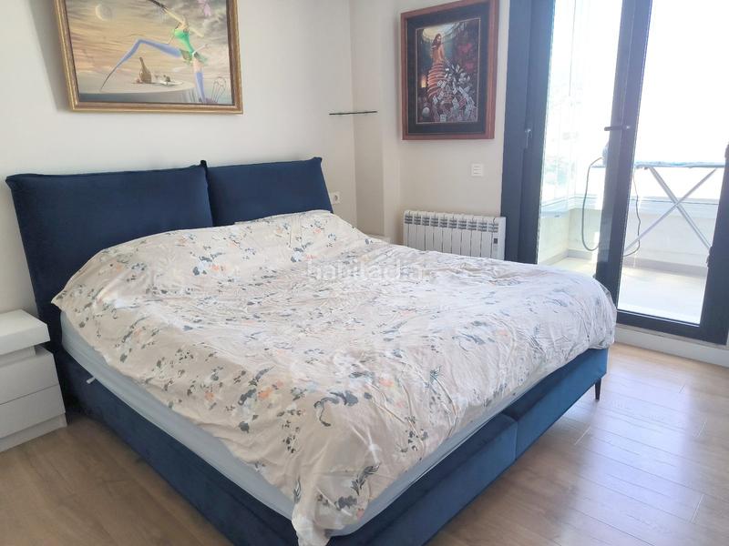 Foto 5e8a873f-6790-4037-9581-844407b57f86. Ático  con solarium con vistas abiertas y habitación bonus en el Centro en Estepona