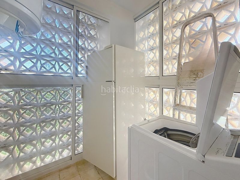 Foto 7de6d4f8-cfc5-4dea-93e5-a9affe688efe. Apartament amb piscina a puerto de Estepona Estepona
