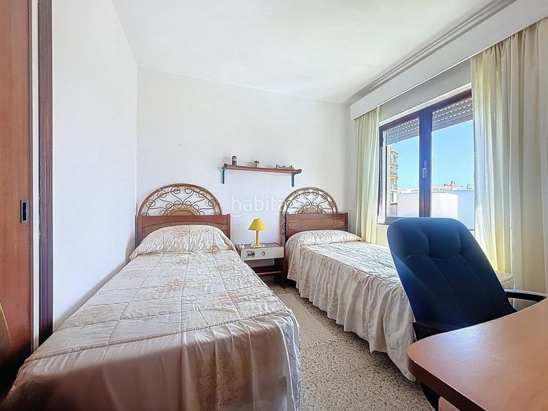 Foto a81bc0f7-bbcf-4a1c-8899-85a52d25e5d8. Apartament amb piscina a puerto de Estepona Estepona