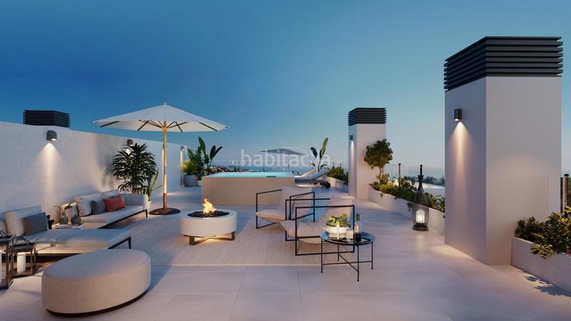 Foto 4de0025f-9425-437b-abd5-a88b701f7f4f. Planta baja apartamento con amplio jardín en moderno complejo en el centro en Estepona