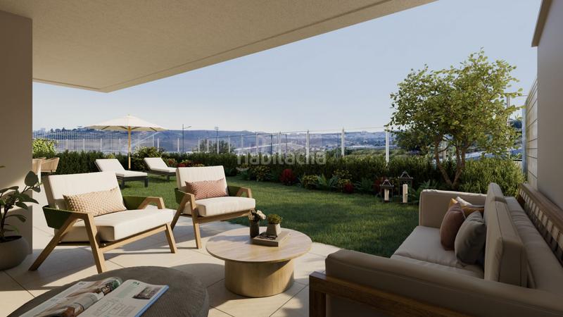 Foto bbf55922-3ab2-451e-a6d7-44bb8e8fce1e. Planta baja apartamento con amplio jardín en moderno complejo en el centro en Estepona
