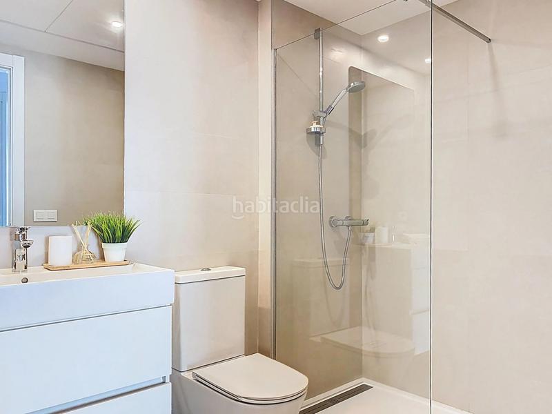 Foto 05ddba32-3fb2-4eb5-930e-aa33f602e24e. Rez-de-chaussée avec parking piscine dans Huerta Nueva Estepona