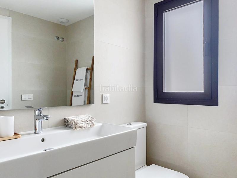 Foto fd819e8c-5695-406a-a962-8ec6c102ce6a. Rez-de-chaussée avec parking piscine dans Huerta Nueva Estepona