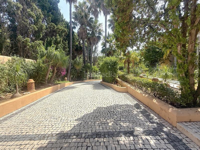 Foto 13bc0ea1-8cc7-4dc5-8253-6f85e312abb3. Casa amb aparcament piscina a Villacana - Costalita - Saladillo Estepona