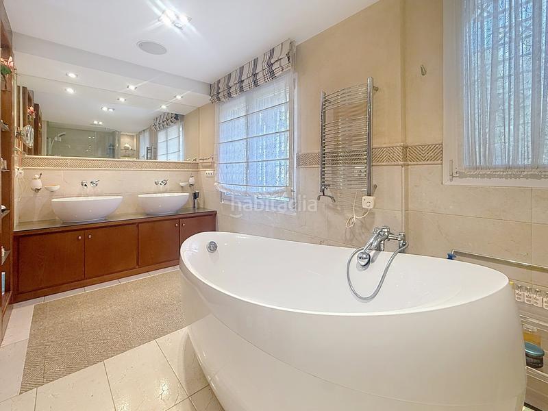 Foto 61d8ade4-53dc-4487-a914-822fc54ea824. Casa amb aparcament piscina a Villacana - Costalita - Saladillo Estepona