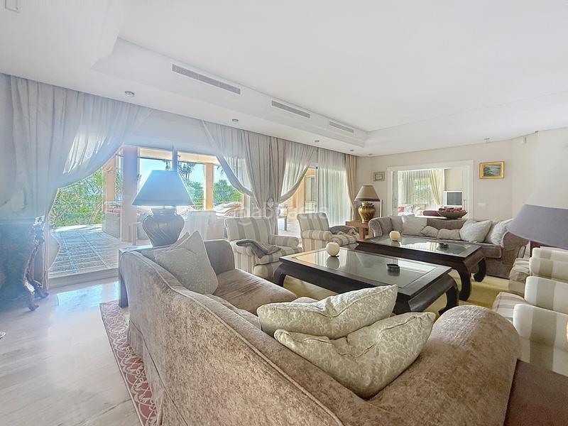 Foto 87622ad6-30a4-44c1-ad50-02d9b1774430. Casa amb aparcament piscina a Villacana - Costalita - Saladillo Estepona