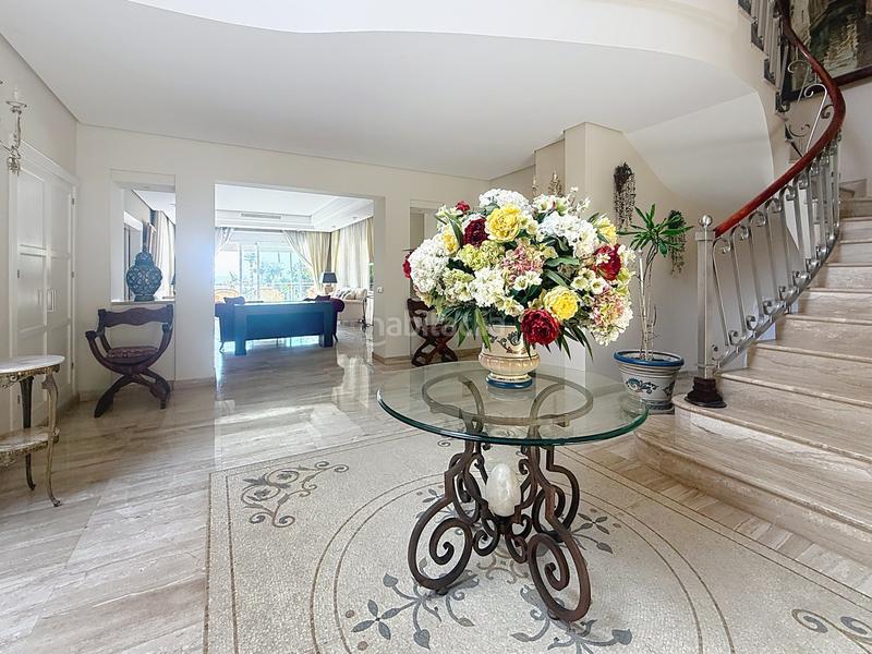 Foto b0a9be35-1f92-433b-a7b4-60b6eb2f9283. Casa amb aparcament piscina a Villacana - Costalita - Saladillo Estepona