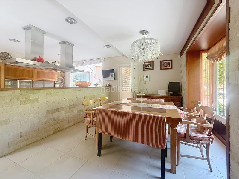 Foto bb4cecfa-307e-4901-b50f-1008c1418adc. Casa amb aparcament piscina a Villacana - Costalita - Saladillo Estepona