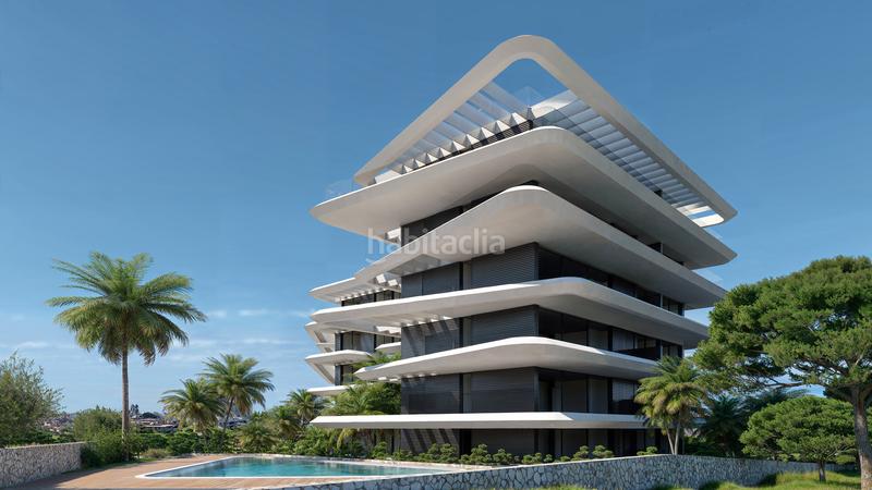 Foto e23637ea-d254-4d77-9070-6132b410a499. Apartamento piso a estrenar de 2 dormitorios en moderno complejo con vistas al mar centro en Estepona