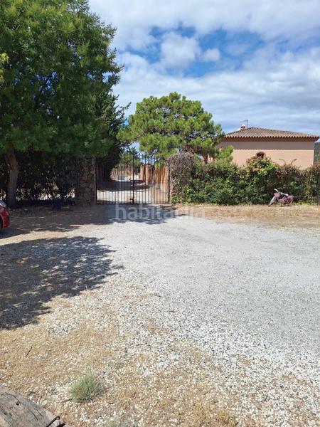 Foto b9a9b9b2-570c-4415-96fa-2e29109f4bdf. Bauernhof mit parking pool in Los Llanos Estepona