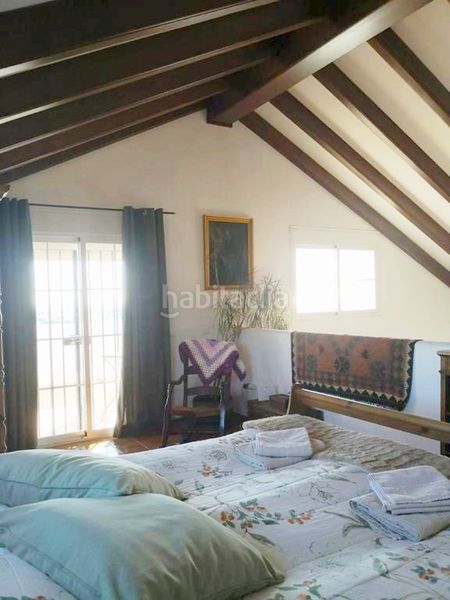 Foto 280d32ae-67f1-4f3f-b989-28aa0e059747. Masia amb aparcament piscina a Los Llanos Estepona