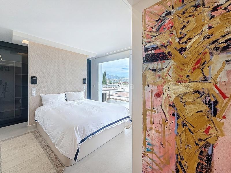 Foto 202ce6ce-e0b1-4377-baec-fa3a47b2b790. Apartamento  reformado con vistas panorámicas en guadalmina en Marbella