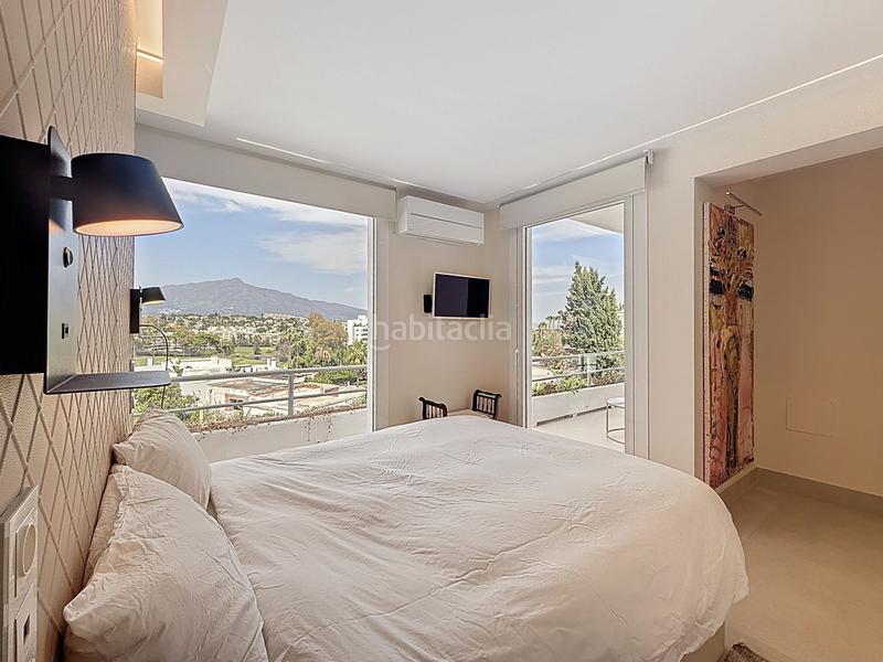 Foto 84219257-e618-4cd8-a1f0-4079c50f5164. Apartamento  reformado con vistas panorámicas en guadalmina en Marbella