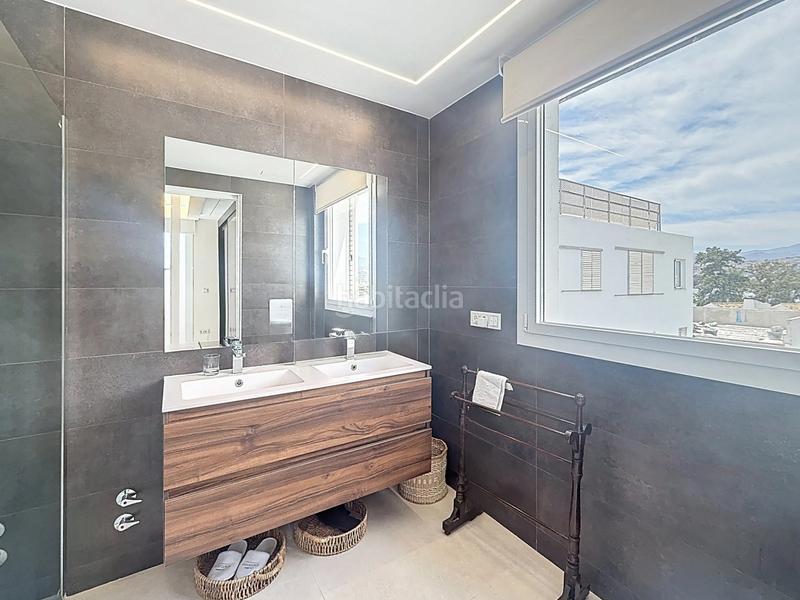 Foto ea52e64f-a72f-4531-b7e8-4725a8e199b6. Apartamento  reformado con vistas panorámicas en guadalmina en Marbella