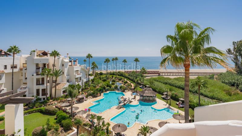 Foto a5c5f3b5-3da1-40d1-a1b4-c232329bcab3. Attico con parcheggio piscina in El Velerín Estepona