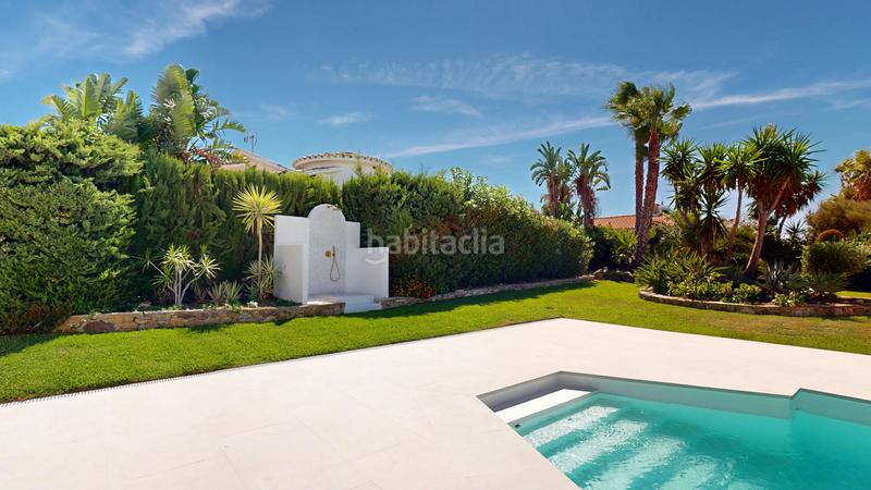 Foto c354506d-bb0c-474e-ba70-526a3ce15bc6. Casa con parcheggio piscina in Guadalobón Estepona