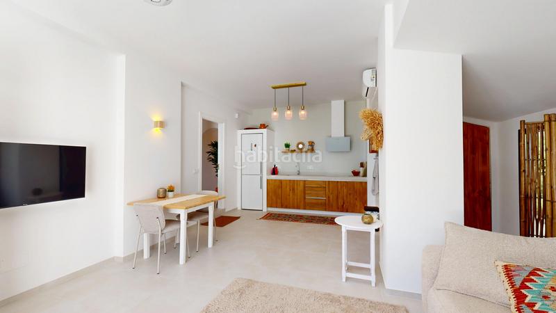 Foto d10f79dd-f7ae-436b-95c6-3efcc8619e40. Casa con parcheggio piscina in Guadalobón Estepona