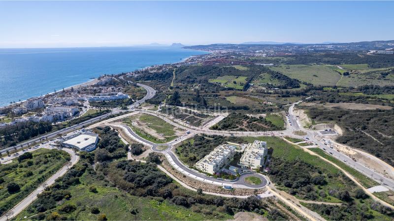Foto 58a33b5a-a7b9-4482-a5ab-07bd0406777c. Ático  con vistas al mar y terraza de 40 m en Estepona