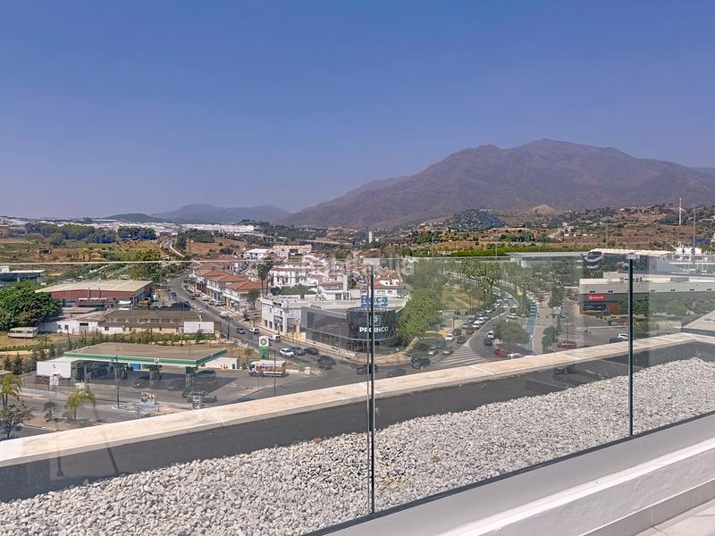 Foto 6a03e7b2-0484-401b-815d-1729b447ea2d. Attico con parcheggio piscina in Centro Estepona