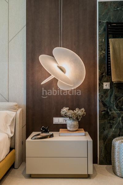 Foto 7289dd7b-d7d3-4fde-96d6-dc4968fcb735. Apartamento vivienda de 6 dormitorios totalmente renovada en primera línea de playa con vistas panorámicas al mar este en Marbella