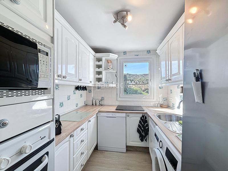 Foto a8b8fbd7-db51-416c-bd68-408c6a886fac. Àtic a Puerto de la Duquesa Manilva