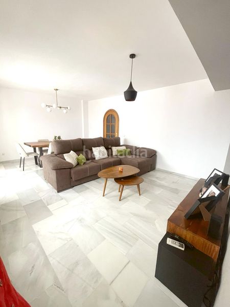 Foto 31fab382-995c-48e8-9079-6a97af35218d. Casa adossada amb aparcament piscina a Nueva Atalaya Estepona