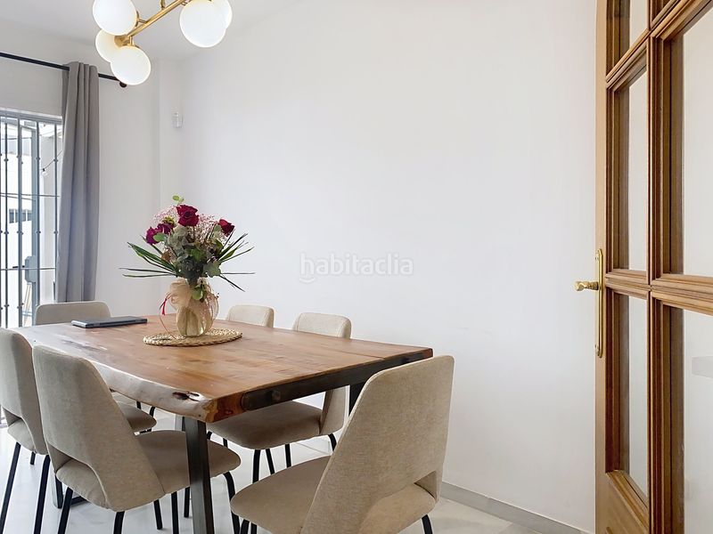 Foto ecb17f74-66cd-4bf5-9ae5-ddd2f8433d01. Casa adossada amb aparcament piscina a Nueva Atalaya Estepona