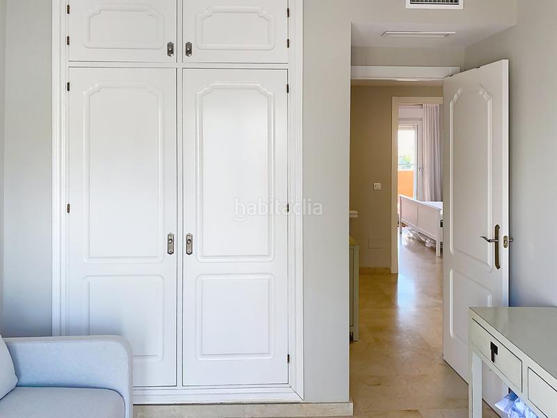 Foto 7255e2d0-8561-4331-8a50-99bd1605dc05. Casa adossada amb aparcament piscina a Buenas Noches Estepona