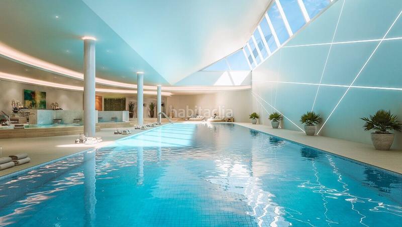 Foto 3ad3a6c9-33bb-41c9-8f82-3c41e40d4082. Apartament amb aparcament piscina a La Concha - Resina Golf Estepona