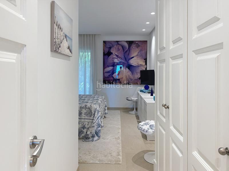 Foto 00f74399-db27-44bc-b536-0c86f658eef9. Rez-de-chaussée avec parking piscine dans Seghers Estepona