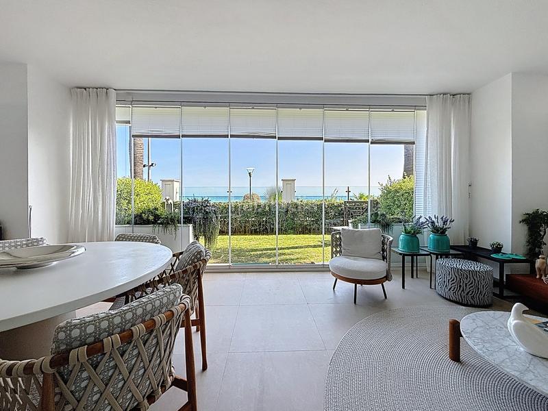 Foto f0cfc3b5-c146-438e-b54c-c70e472f41d2. Rez-de-chaussée avec parking piscine dans Seghers Estepona